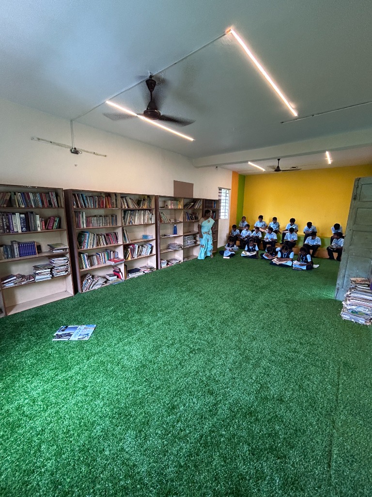 Library - Oxford School